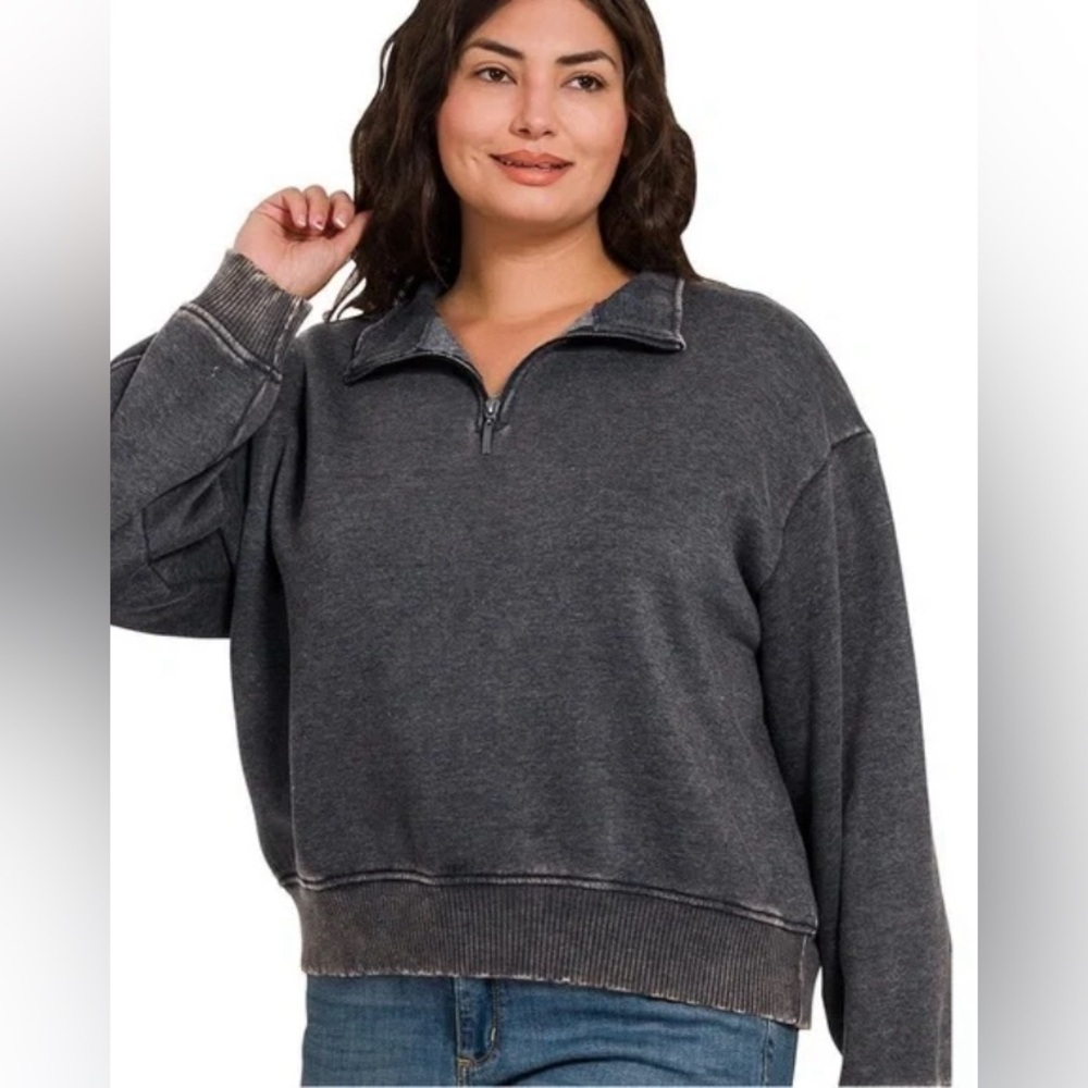 Women's Charcoal Gray Pullover Top